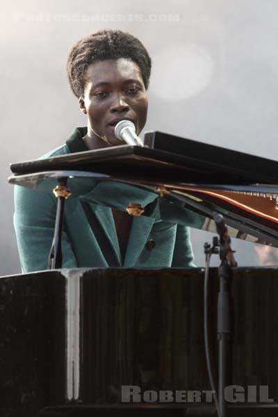 BENJAMIN CLEMENTINE - 2015-08-28 - SAINT CLOUD - Domaine National - Scene de la Cascade - 